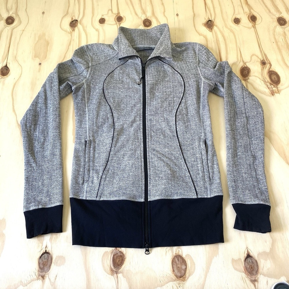 Lululemon Asana Jacket Women 10 Full Zip Gray Herringbone Longline Activewear